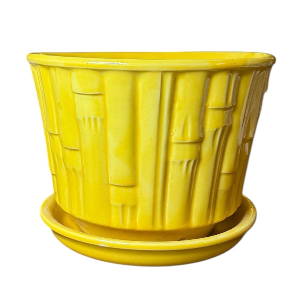 Vintage McCoy Yellow Planters Set of 2 Mid-Century Modern 0375 & 378 - Picture 5 of 7